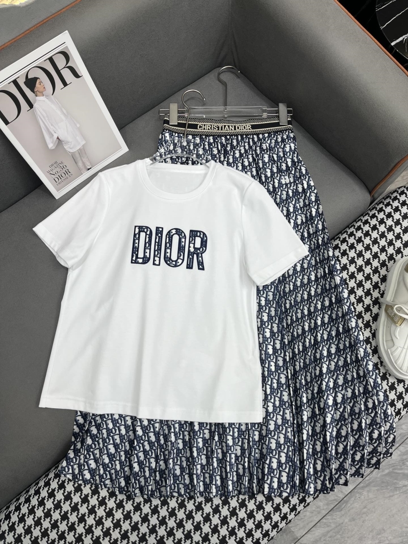 Dior T-Shirts